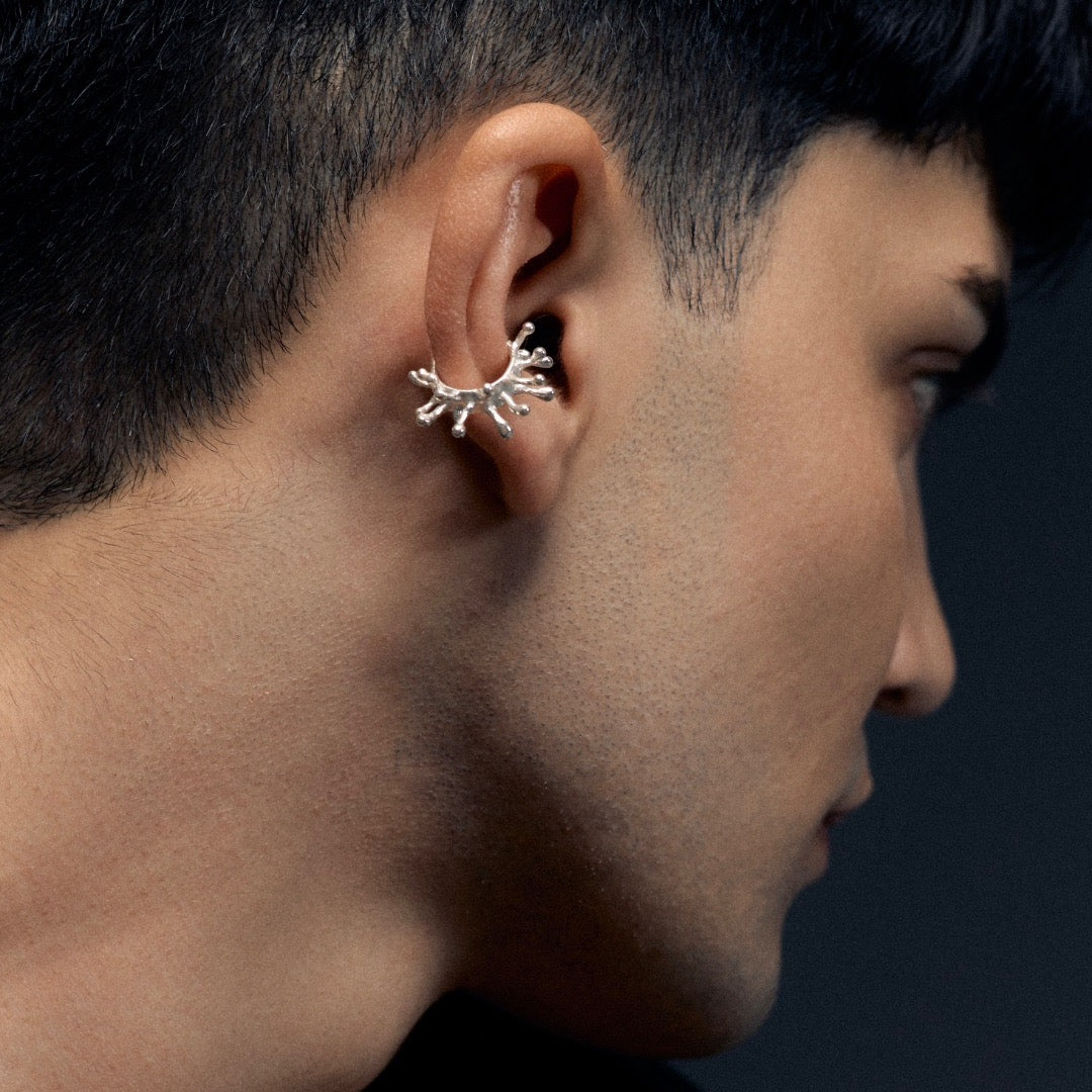 Hydra earcuff