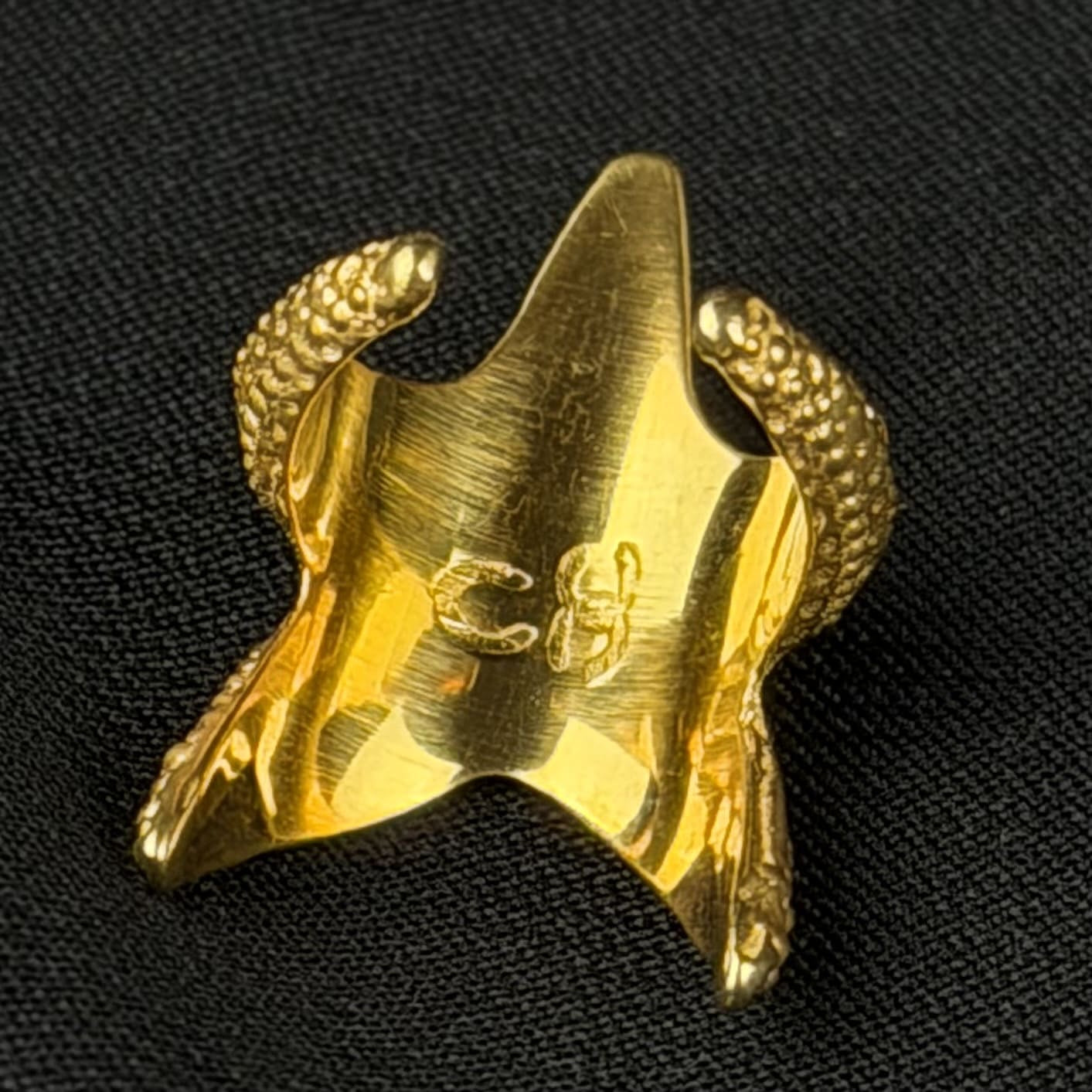 Star earcuff