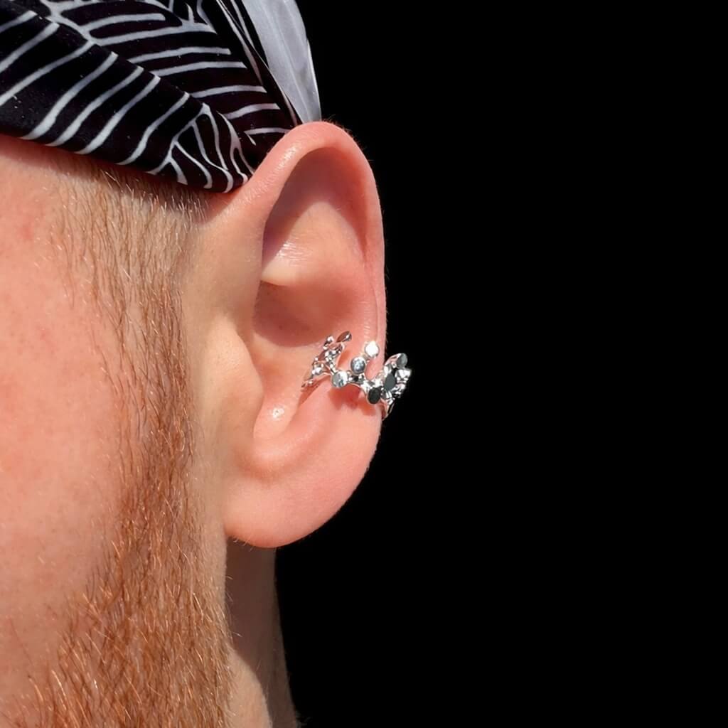 Octopus earcuff