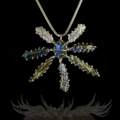 Anemone pendant
