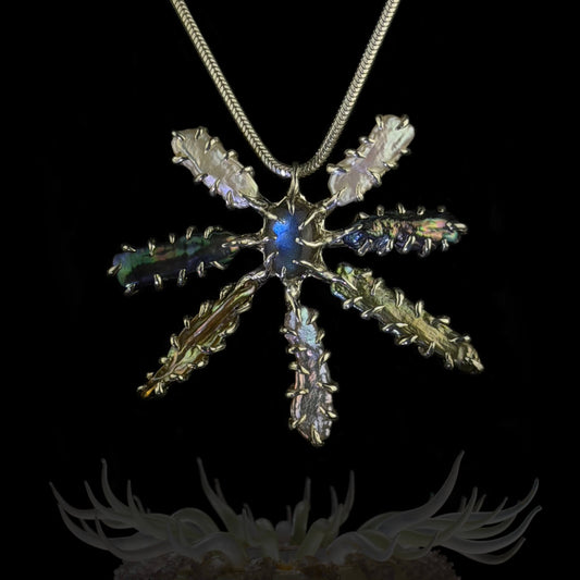 Anemone pendant