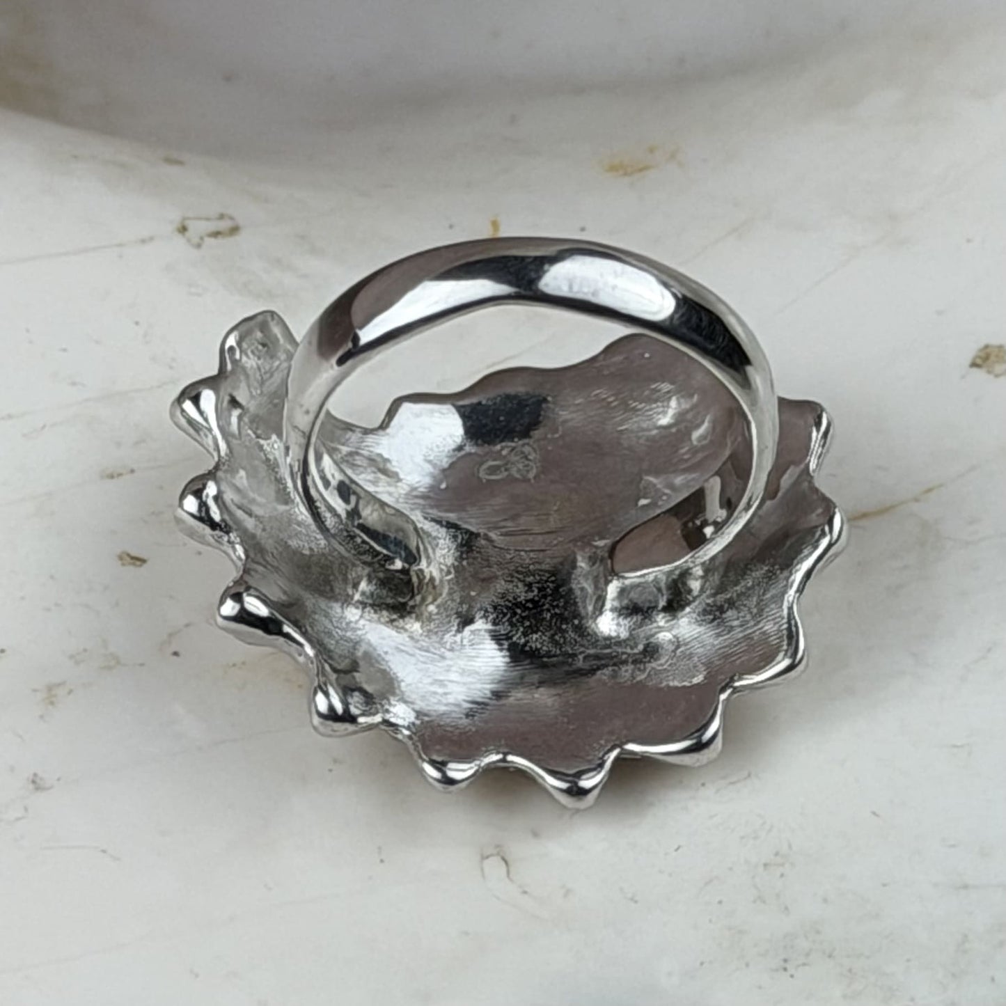 Big spiral ring
