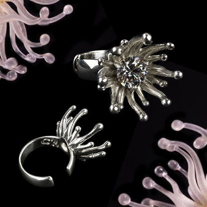 Cordyceps earcuff