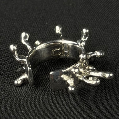Hydra earcuff