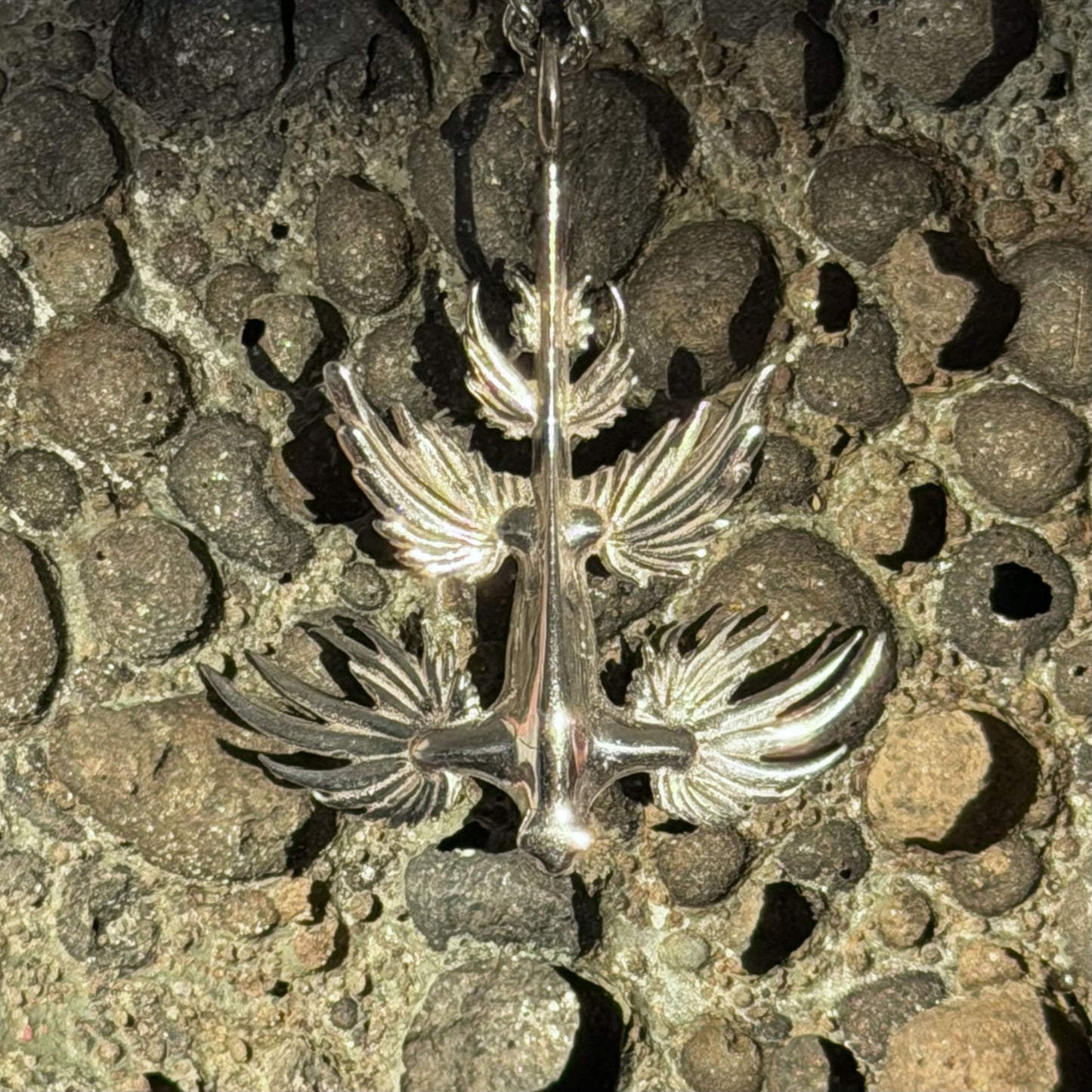 Glaucus pendant