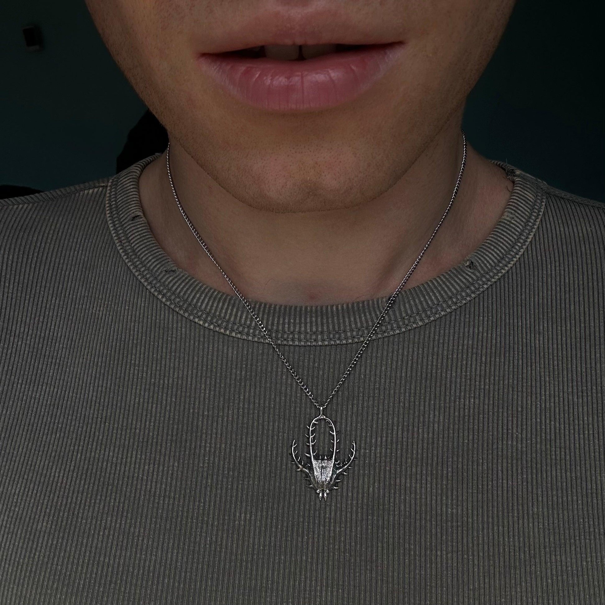 Larval necklace - chainsself - Pendants