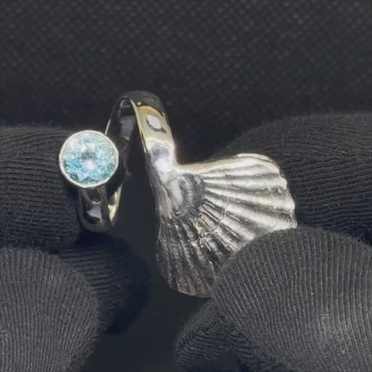 Seashells with topaz & pearl ring