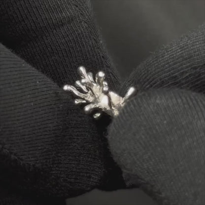 Hydra earcuff